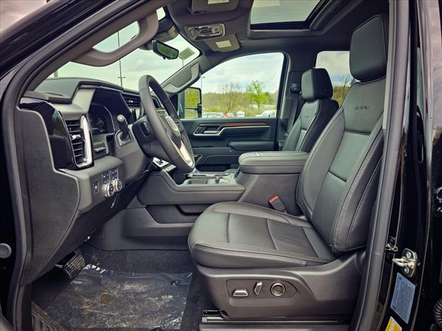 2025 GMC Sierra 2500HD Denali