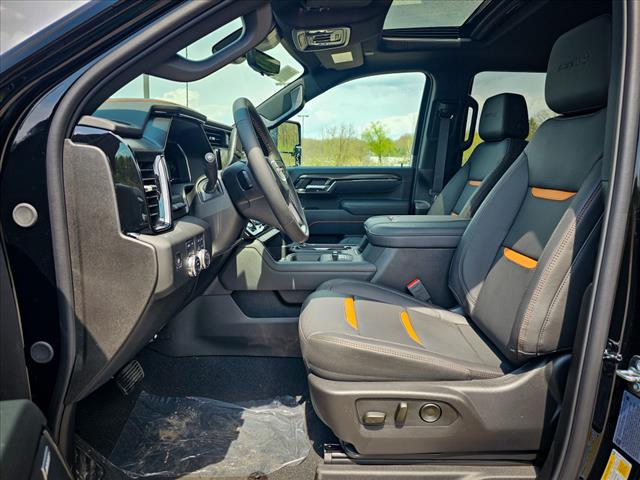2025 GMC Sierra 2500HD AT4