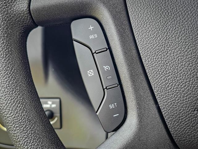 2025 GMC Savana 3500
