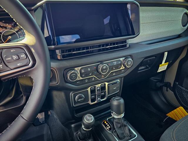 2025 Jeep Gladiator Sport S