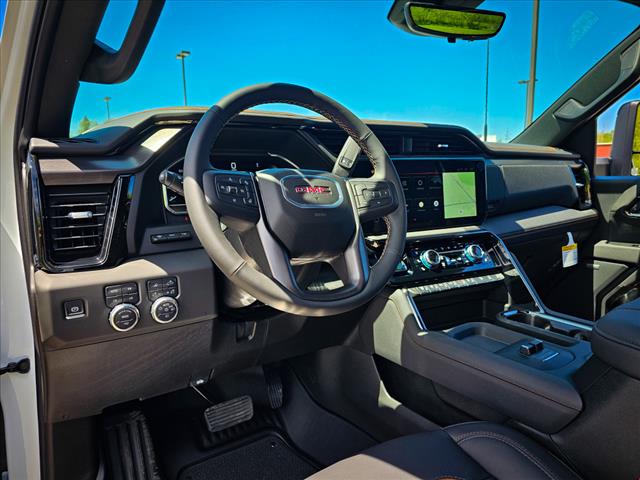 2025 GMC Sierra 2500HD AT4