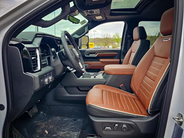 2025 GMC Sierra 3500HD Denali Ultimate
