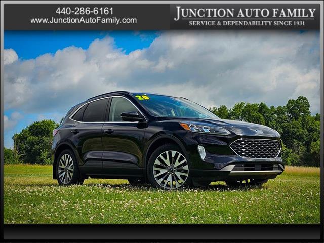 2020 Ford Escape Hybrid Titanium