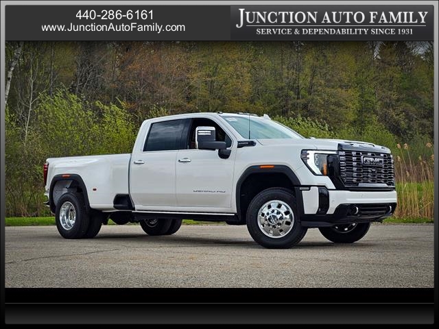 2025 GMC Sierra 3500HD Denali Ultimate