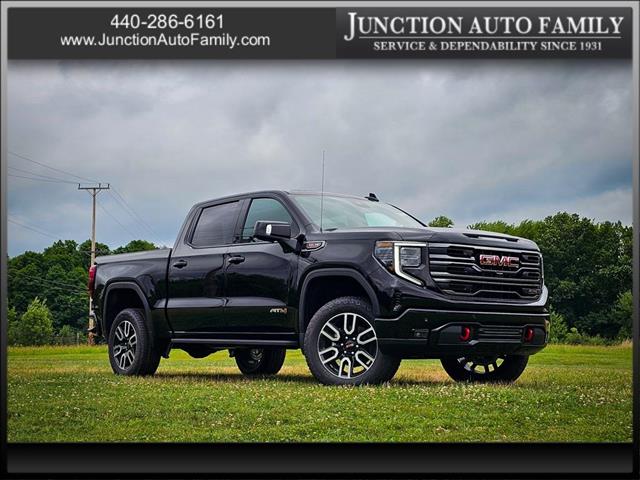 2025 GMC Sierra 1500 AT4