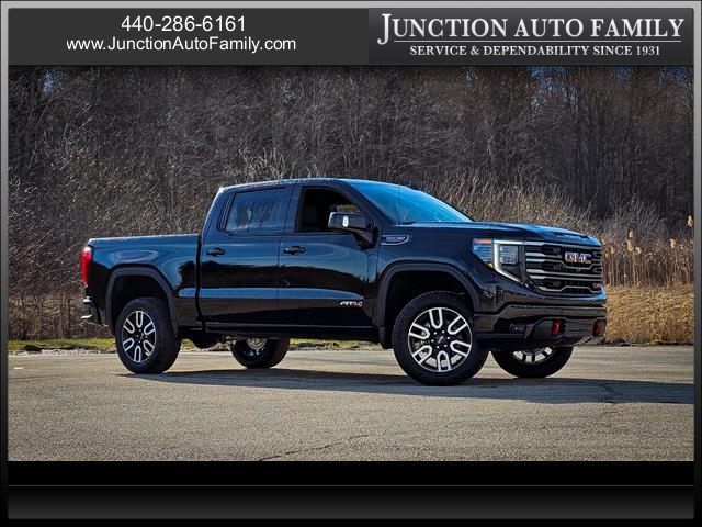 2025 GMC Sierra 1500 AT4