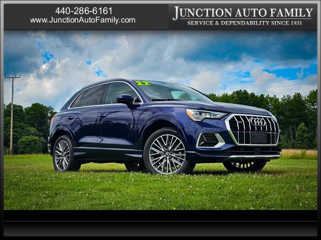 2022 Audi Q3 quattro Premium 40 TFSI