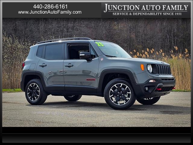 2023 Jeep Renegade Trailhawk