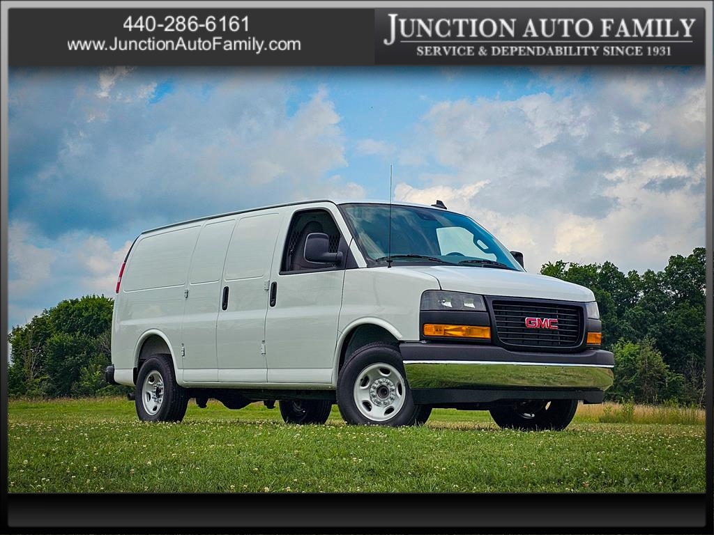 2025 GMC Savana 3500