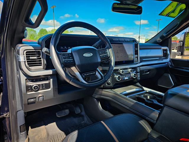 2024 Ford F-350 Super Duty Platinum