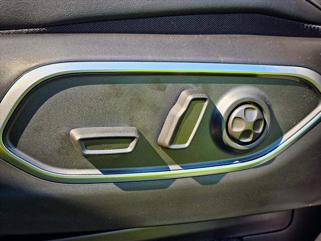 2025 Jeep Wagoneer Carbide