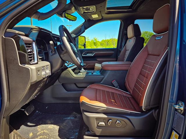 2025 GMC Sierra 3500HD Denali Ultimate