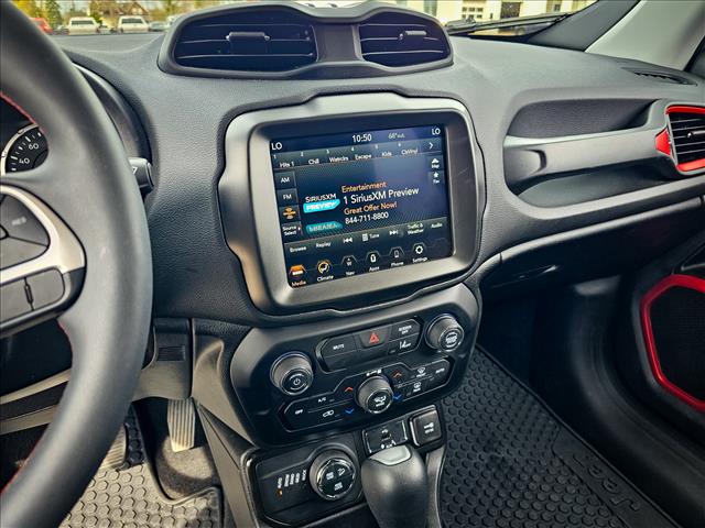 2023 Jeep Renegade Trailhawk