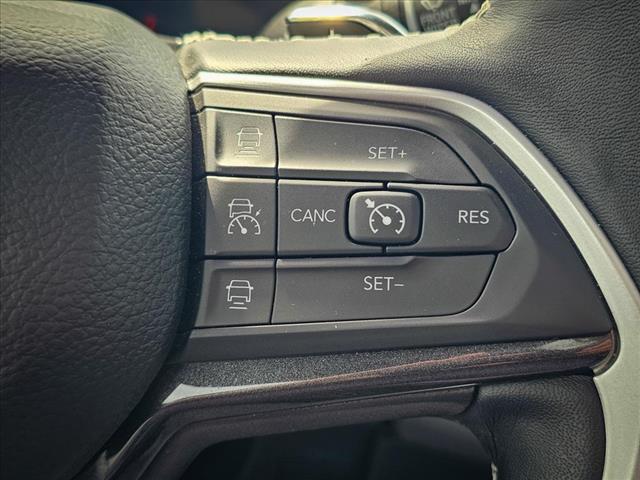 2022 Jeep Grand Cherokee Altitude