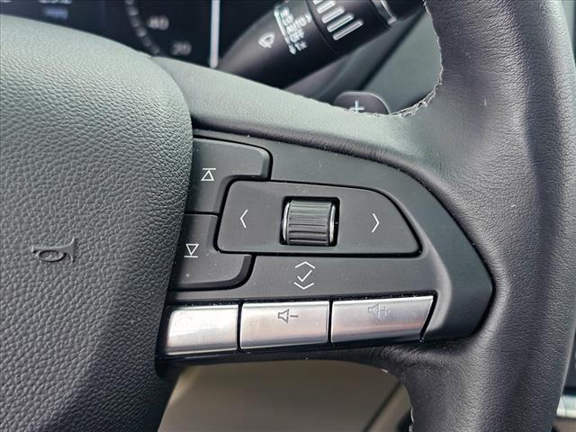 2022 Cadillac XT4 Premium Luxury
