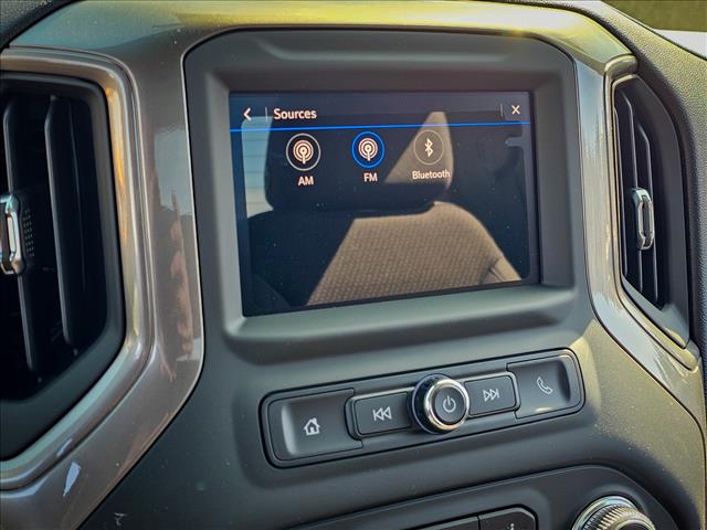 2025 GMC Sierra 2500HD Pro