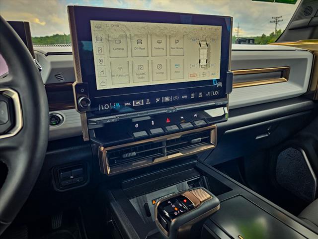 2024 GMC HUMMER EV 3X