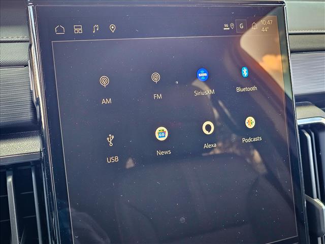 2025 GMC Acadia AT4