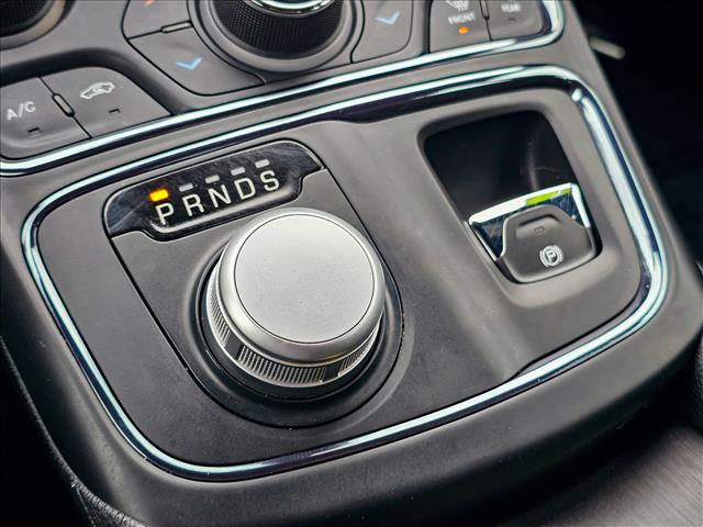 2016 Chrysler 200 S
