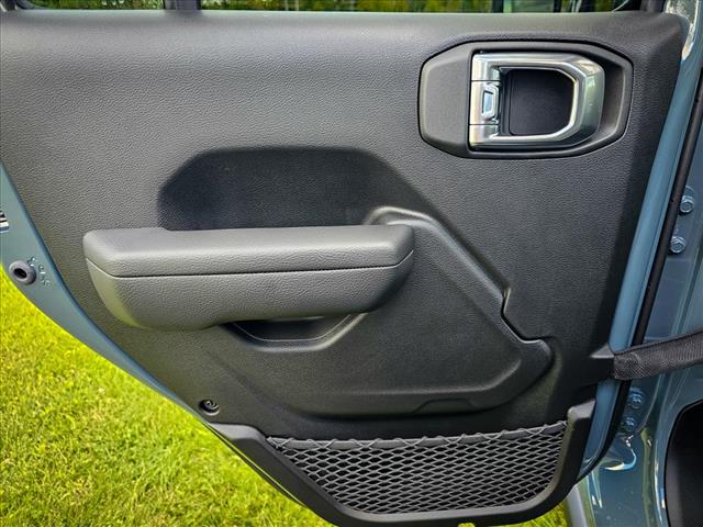 2025 Jeep Wrangler 