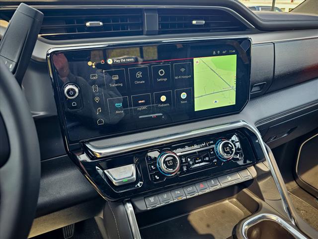 2025 GMC Sierra 2500HD Denali