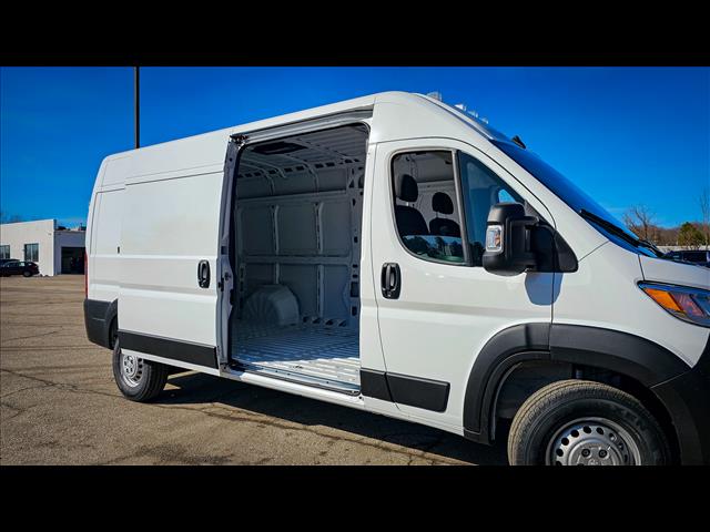 2025 RAM ProMaster Tradesman 2500