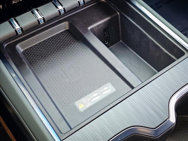 2025 GMC Acadia AT4