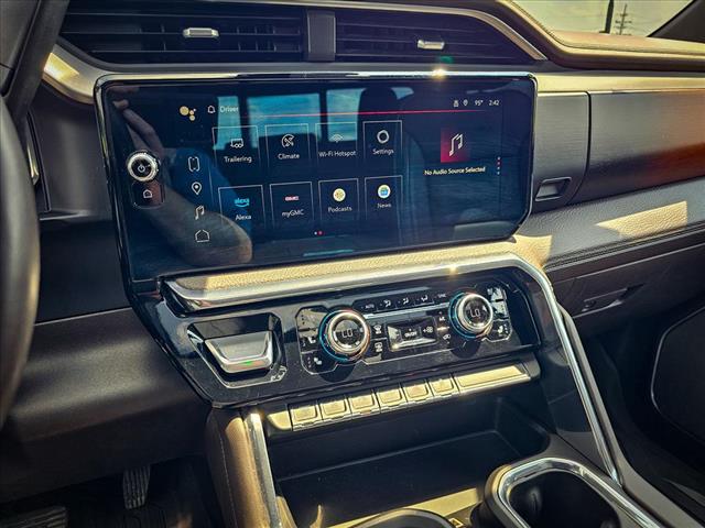 2024 GMC Sierra 3500HD Denali