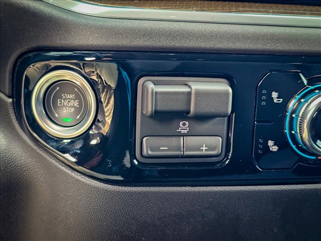 2025 GMC Sierra 1500 Elevation Standard
