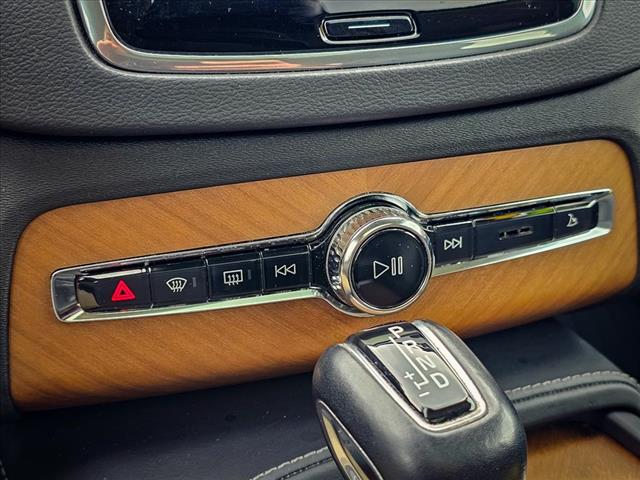2019 Volvo XC90 T6 Inscription