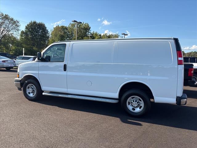 2023 Chevrolet Express 2500