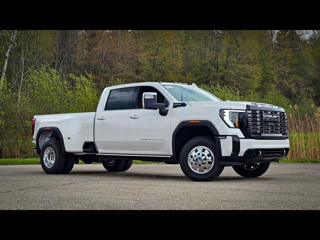 2025 GMC Sierra 3500HD Denali Ultimate