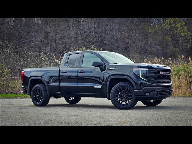 2025 GMC Sierra 1500 Elevation Standard