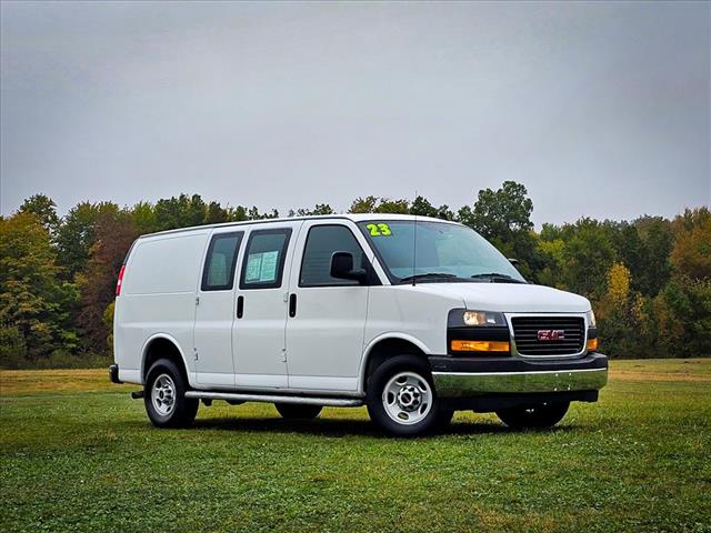 2023 GMC Savana 2500