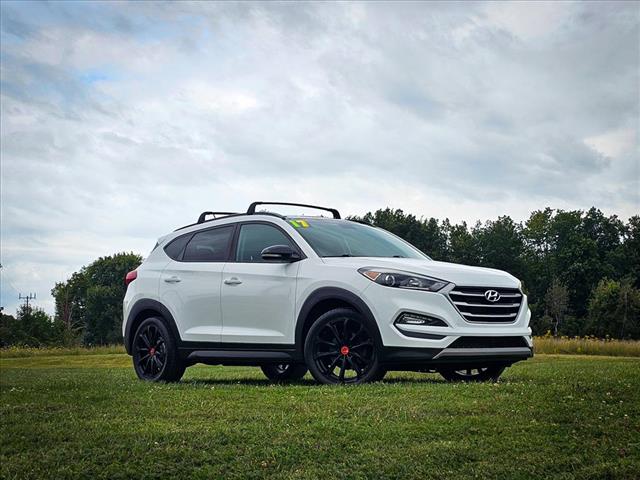 2017 Hyundai TUCSON Night