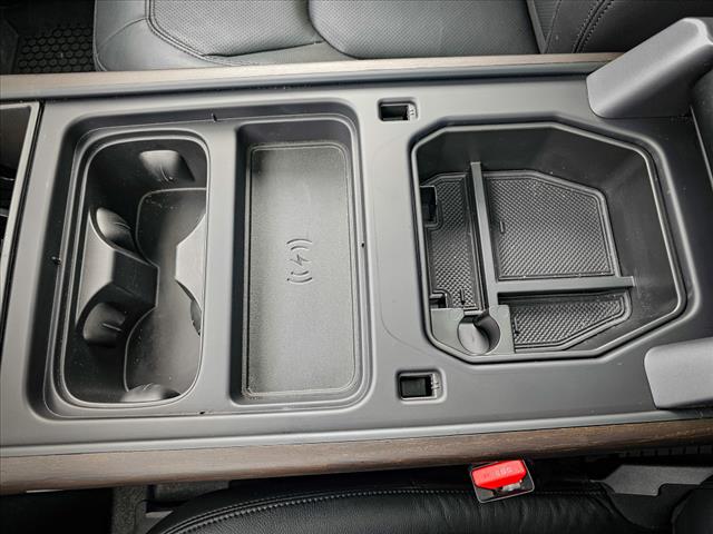 2024 Land Rover Defender 110 P300 S