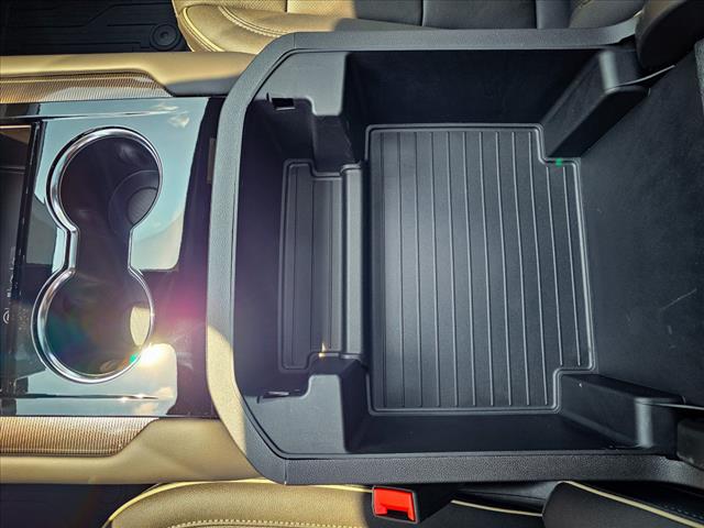 2025 GMC Yukon XL Elevation