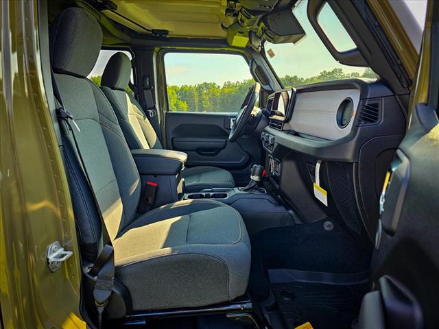 2025 Jeep Gladiator Sport S