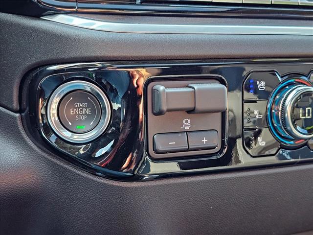 2025 GMC Sierra 2500HD SLT