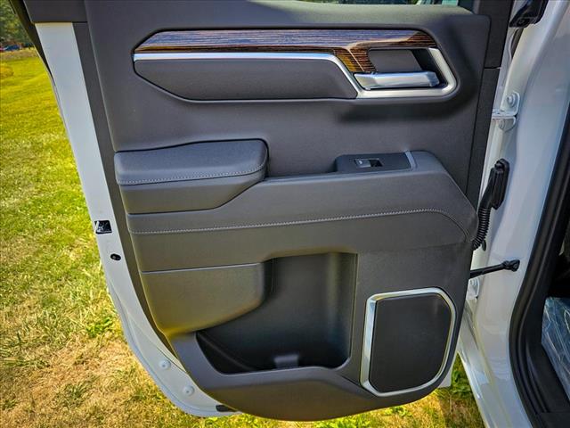 2026 GMC Sierra 1500 Elevation Standard