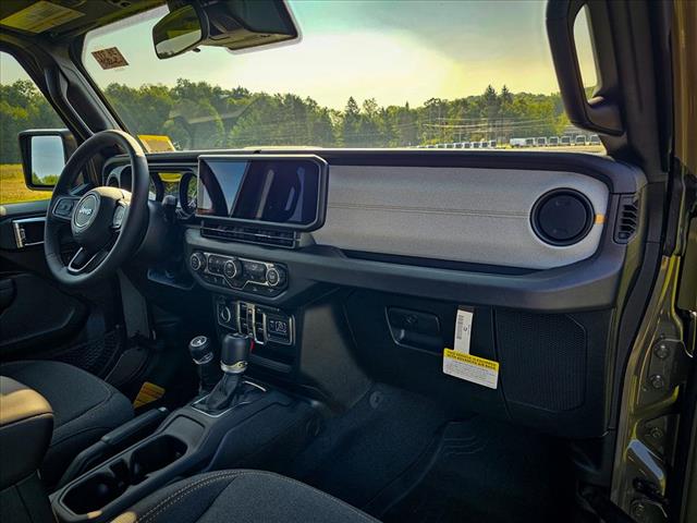 2025 Jeep Gladiator Sport S