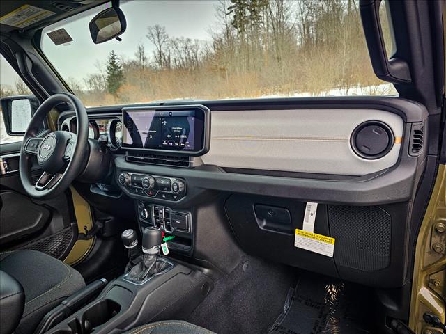 2025 Jeep Gladiator NightHawk