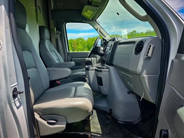 2018 Ford E-Series E-350 SD