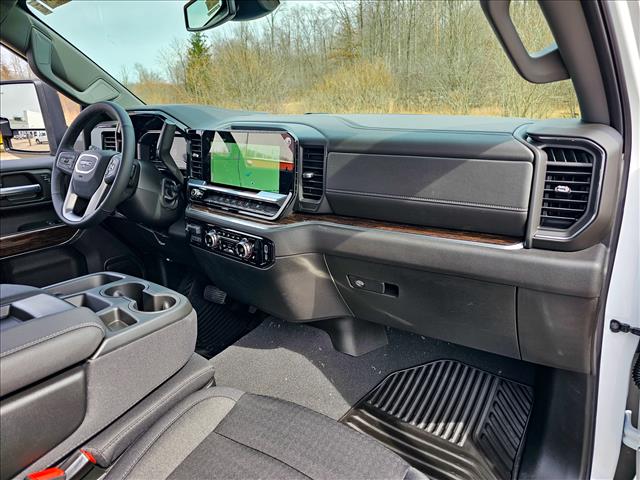 2025 GMC Sierra 2500HD SLE