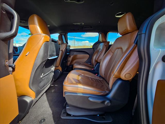 2021 Chrysler Pacifica Hybrid Limited