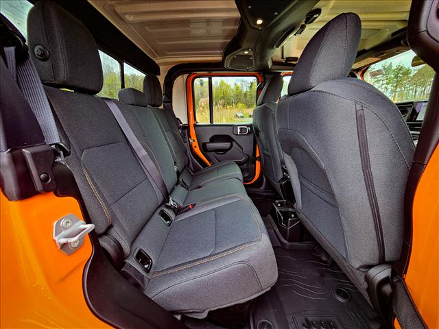 2025 Jeep Gladiator Willys