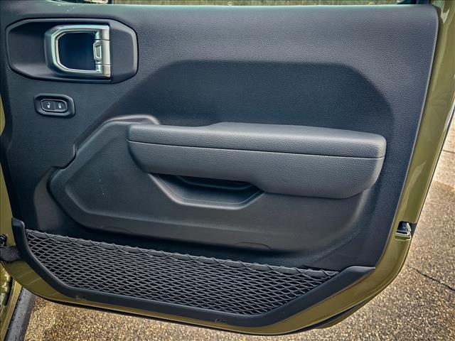 2025 Jeep Gladiator NightHawk