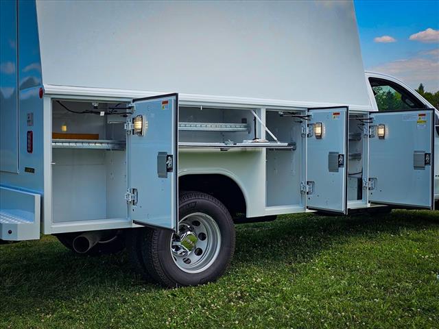 2025 GMC Sierra 3500HD CC Pro