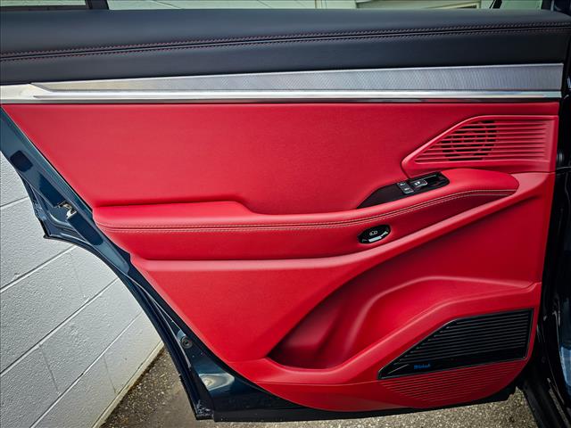 2024 Jeep Wagoneer S Launch Edition