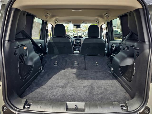 2023 Jeep Renegade Trailhawk